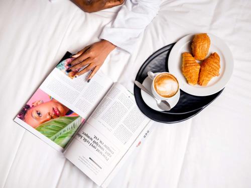 Jídlo v hotelu nebo okolí