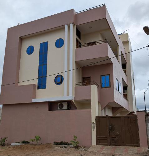 Porto-Novo Charme Townhouse