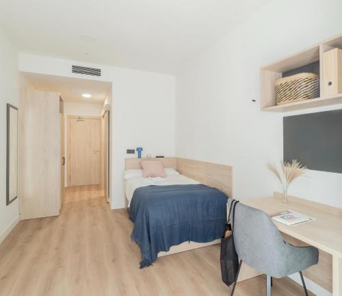 Micampus Foronda 7 Student Residence