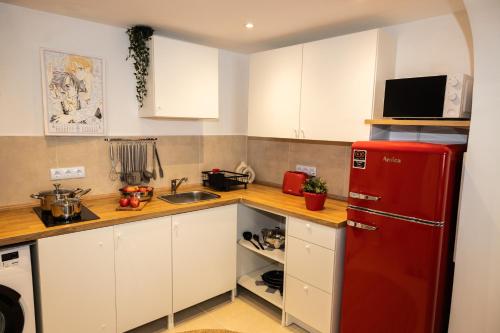 Η κουζίνα ή μικρή κουζίνα στο Motel Kalos