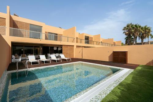 Salgados Premium Beach Villa by DA'Home