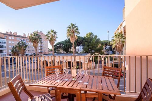 Beautiful apartment overlooking the Golden Islands