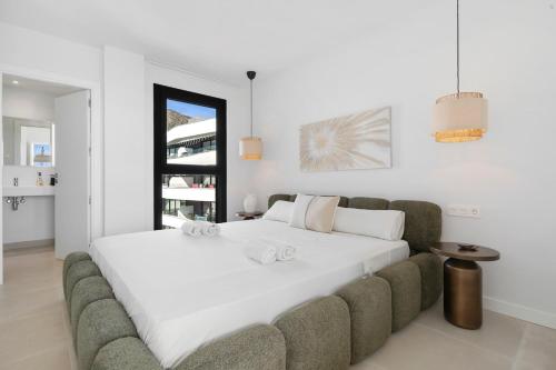 Higueron Sea View Penthouse 2BR