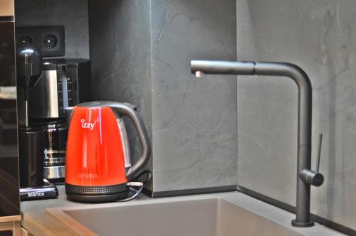 Φωτογραφία από το άλμπουμ του Aprilia Luxury Suites στην Καστοριά