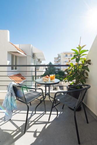 Rodos Downtown 107