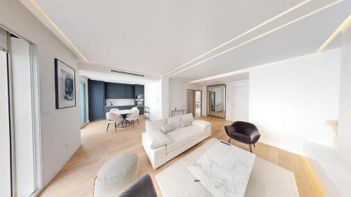 Cannes Croisette 2 suites - à côté du Martinez