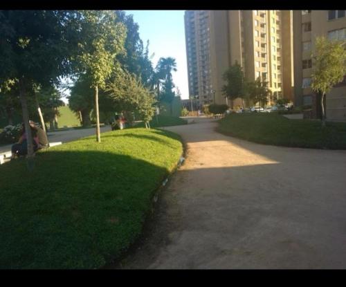 Zahrada ubytování Departamento 1 dormitorio 1 baño cercano al aeropuerto