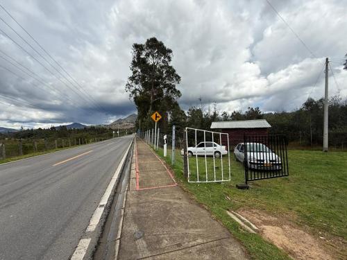 Φυσικό τοπίο κοντά σε αυτό το καταφύγιο