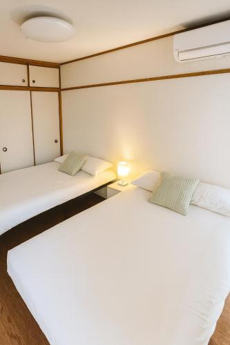 Nipponbashi Stylish Apartment 4 Guests 10min to Namba & 3min to Denden Town