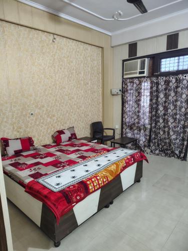 Ένα ή περισσότερα κρεβάτια σε δωμάτιο στο Gopiess