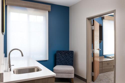 Gambar di galeri bagi Holiday Inn Express Hotel & Suites North Sequim by IHG di Sequim