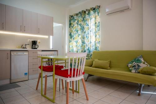 Thalia's Apartment by Home SH