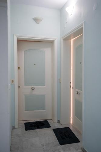 Thalia's Apartment by Home SH