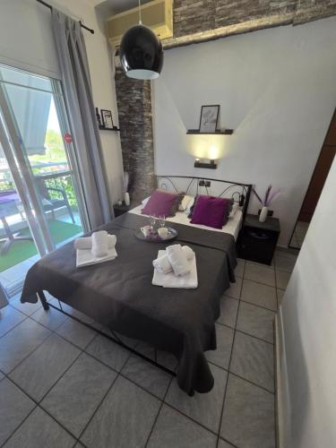 Studio Violet Olympic beach