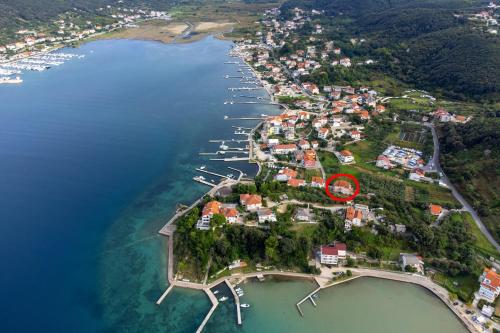Apartments and rooms by the sea Supetarska Draga - Donja, Rab - 5033