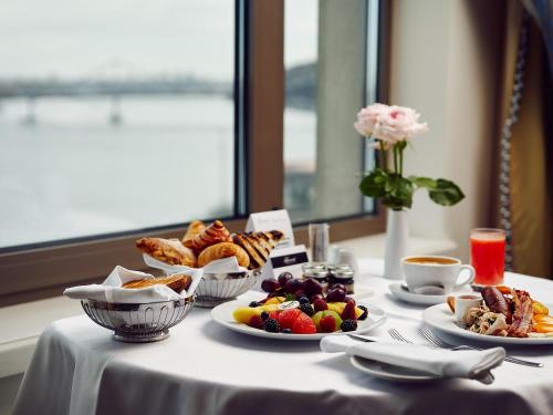 Comida en el hotel o alrededores