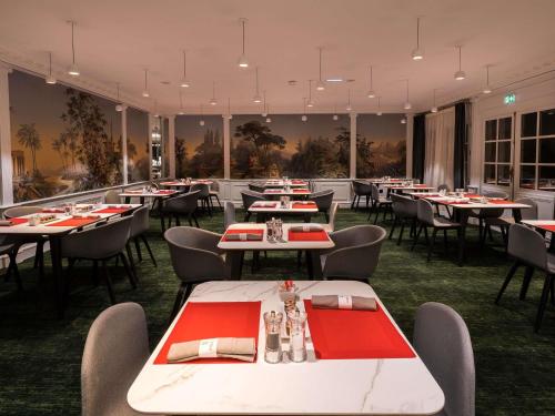 Εστιατόριο ή άλλο μέρος για φαγητό στο Aigle Noir Hotel Fontainebleau - MGallery Collection