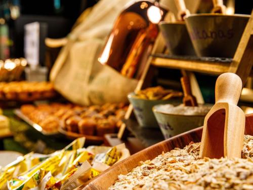 Jídlo v hotelu nebo okolí