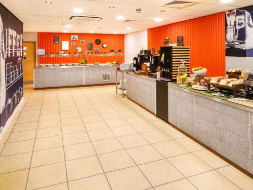 Jídlo v hotelu nebo okolí