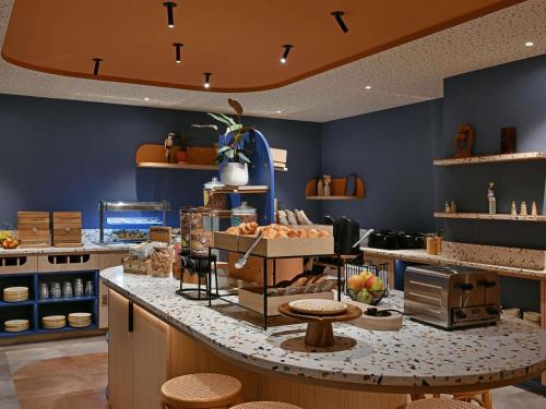 Jídlo v hotelu nebo okolí