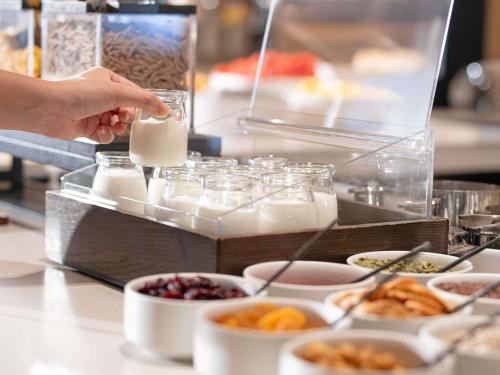 Jídlo v hotelu nebo okolí