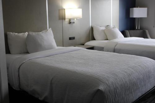 Ένα ή περισσότερα κρεβάτια σε δωμάτιο στο Quality Inn Scottsboro US-72-Lake Guntersville Area