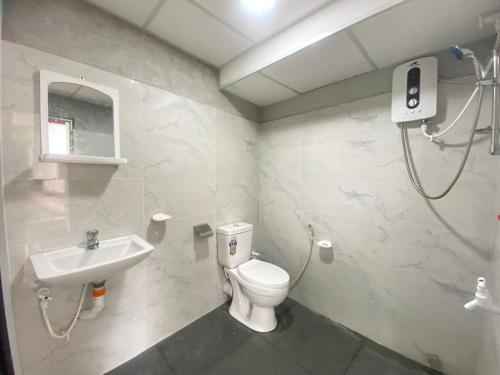 Ένα μπάνιο στο Sri pa Resort