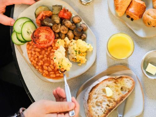 Jídlo v hotelu nebo okolí