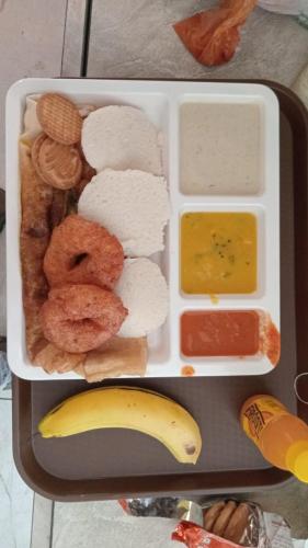 Еда / где поесть недалеко от отеля