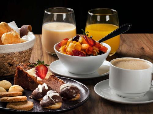 Φαγητό σε αυτό το ξενοδοχείο ή κάπου εκεί κοντά