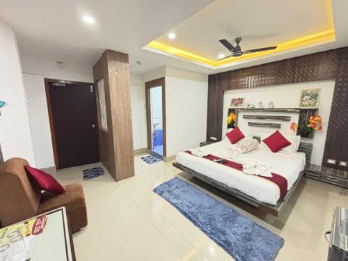 Ένα ή περισσότερα κρεβάτια σε δωμάτιο στο Hotel Arasi