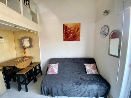 Appartement dernier etage 300m plage3