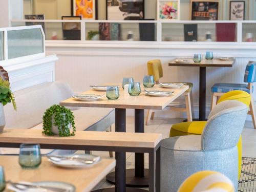 Posezení v ubytování The Adnate Perth - Art Series