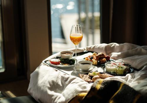 Еда / где поесть недалеко от отеля