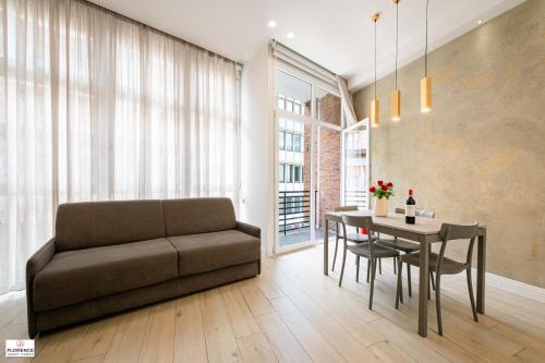 Ruote Charlotte By Florence Sweet Homes