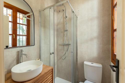 Abades Giralda Luxury by Valcambre