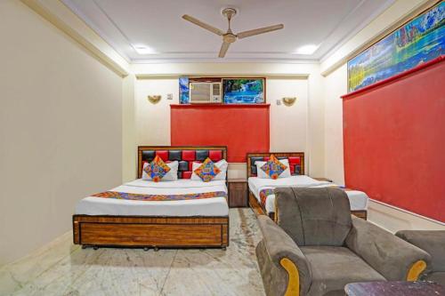 ガーズィヤーバードにあるHotel Angel Pink Residency Near EDM Mallのギャラリーの写真