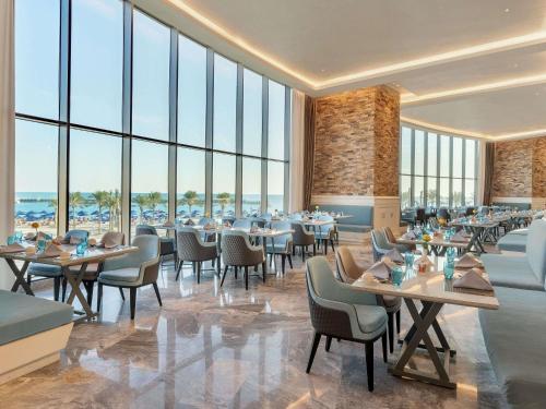 Restoran või mõni muu söögikoht majutusasutuses Rixos Premium Alamein