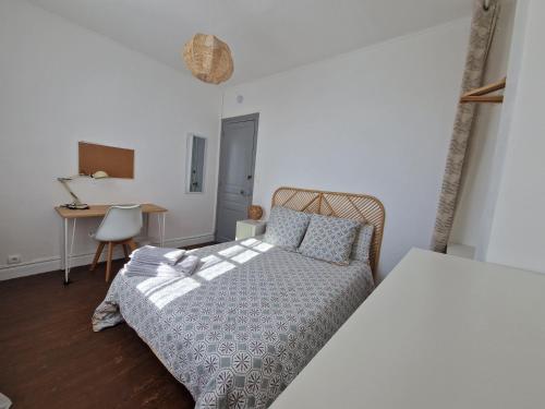 Postel nebo postele na pokoji v ubytování Casa Samana maison 4 chambres à Mont de Marsan