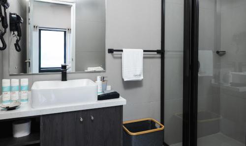Coral Bay Apartment Wailoaloaにあるバスルーム