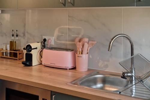 Terrasse, appartement rénové dans le 15e arr