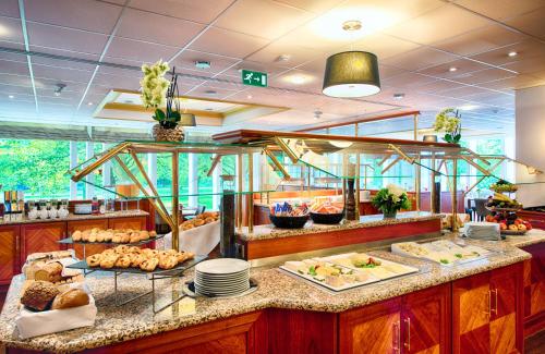 Mad på hotellet eller i nærheden