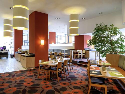 Posezení v ubytování Mercure Hotel Freiburg am Münster