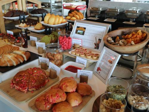 Φαγητό σε αυτό το ξενοδοχείο ή κάπου εκεί κοντά