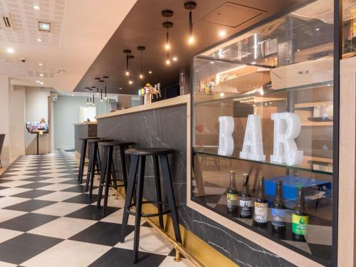 ibis Lyon Est Bron