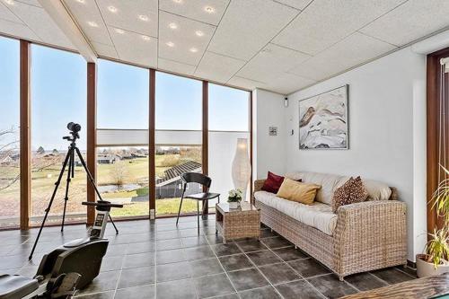 Posezení v ubytování Luksussommerhus På Langeland Med Havudsigt!