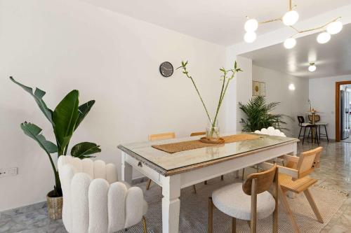 Arrecife Hideaway L'Essence Goco by Bayside