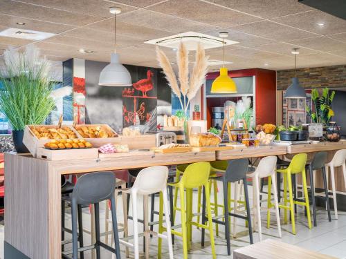 Jídlo v hotelu nebo okolí