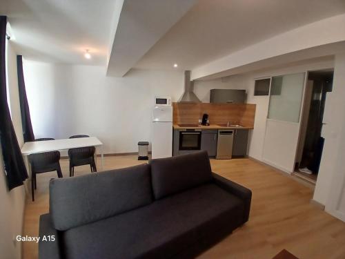 Bel appartement au centre du vieux Nyons en Drôme Provençale