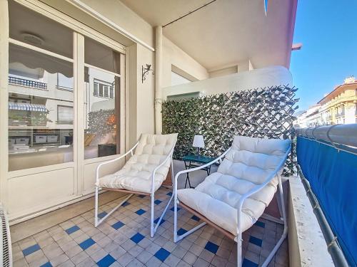 Nestor&Jeeves - LADY BLUE - Terrace - Close sea